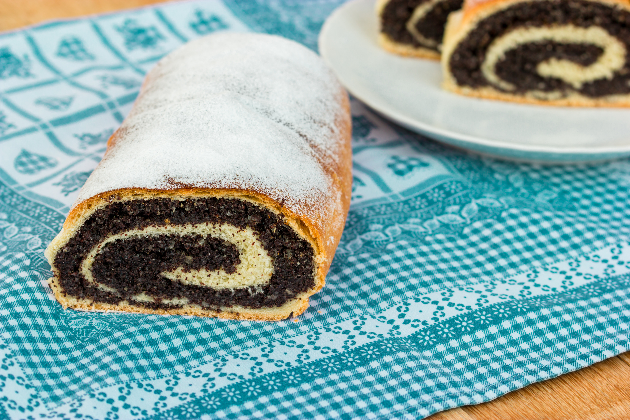 Štrudla sa makom – klasični recept iz bakine kuhinje