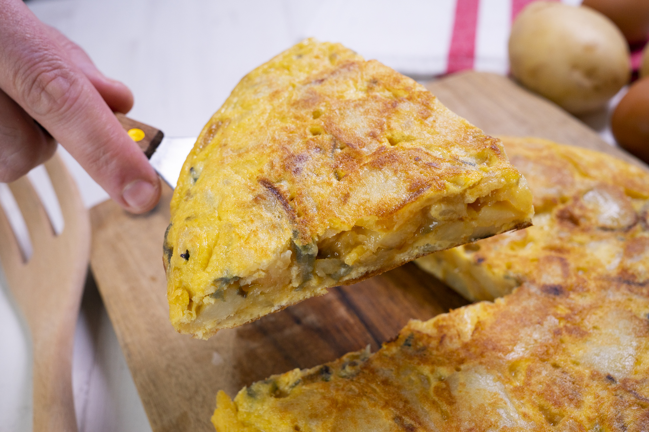 Španska pita – bogata i sočna pita za svaku priliku